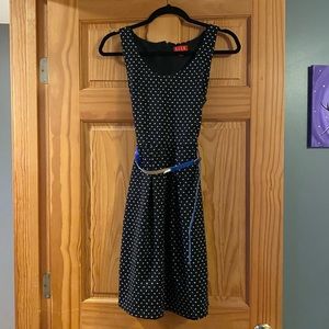 Cute Cocktail Dress (w/ belt!!!)